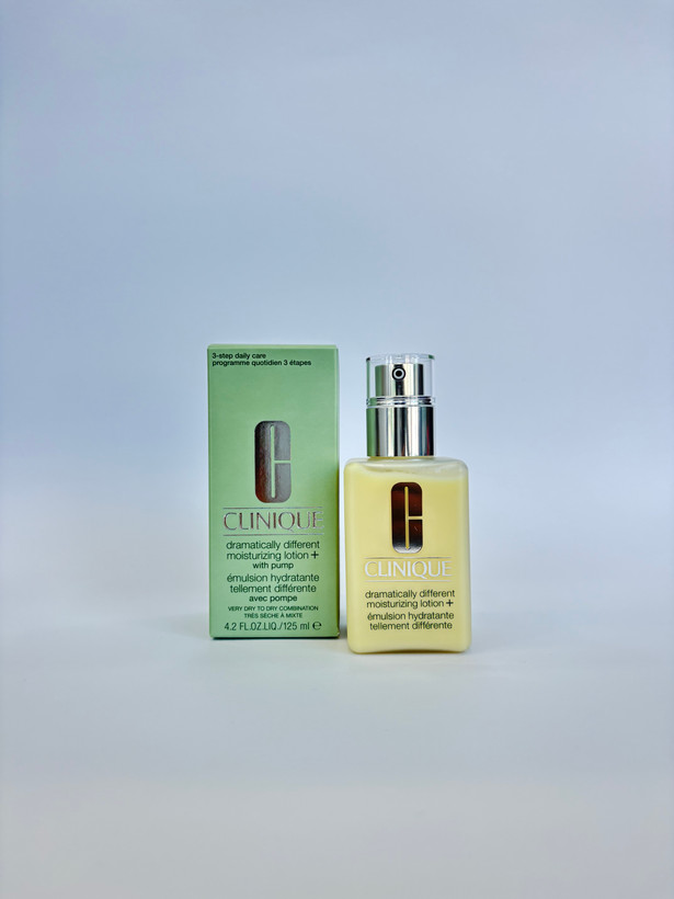 خرید مرطوب کننده درماتیکالی خشک و خیلی خشک کلینیک با بهترین قیمت و ضمانت اصالت